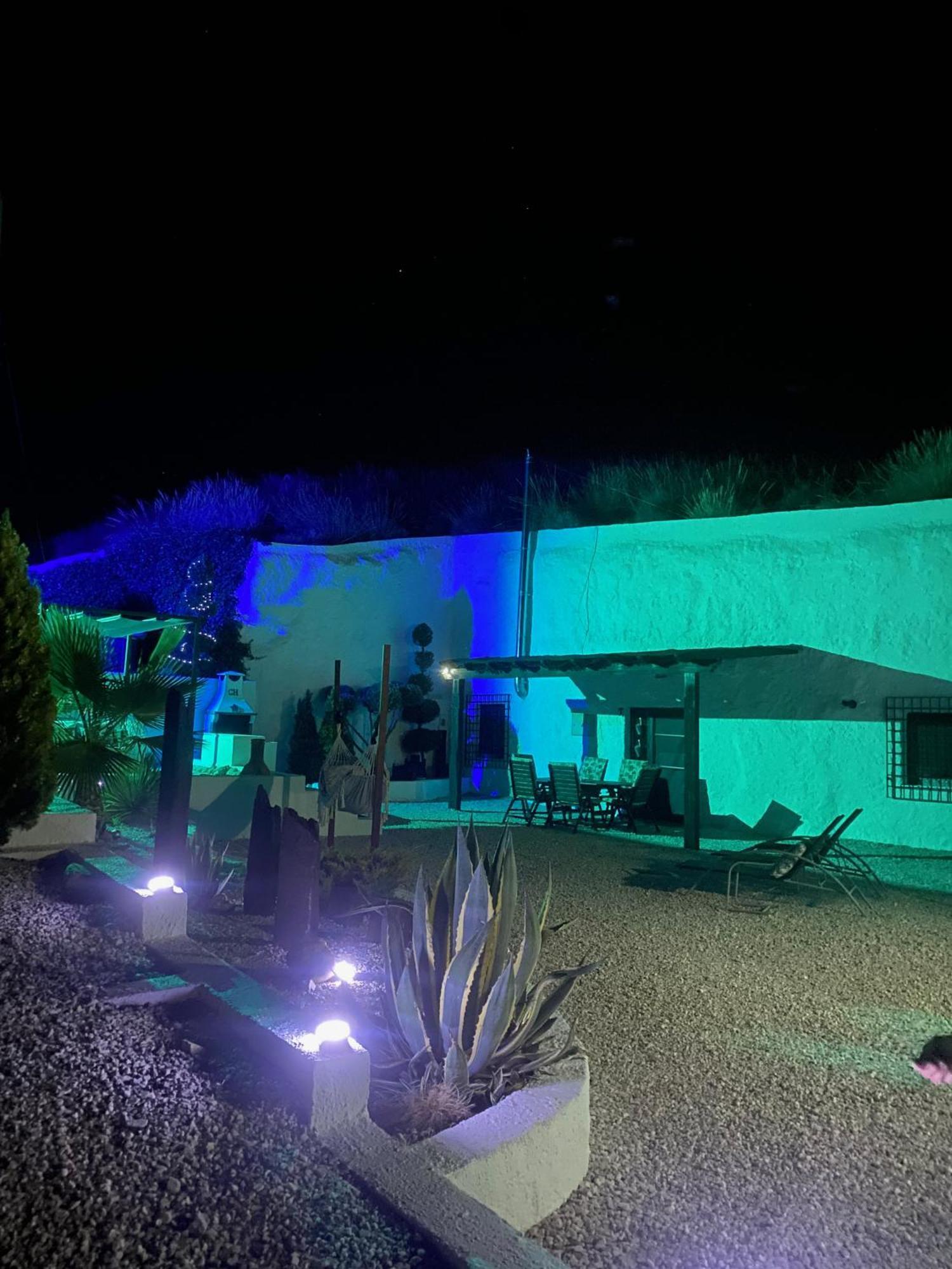 Cuevas Helena Villa Benamaurel Buitenkant foto
